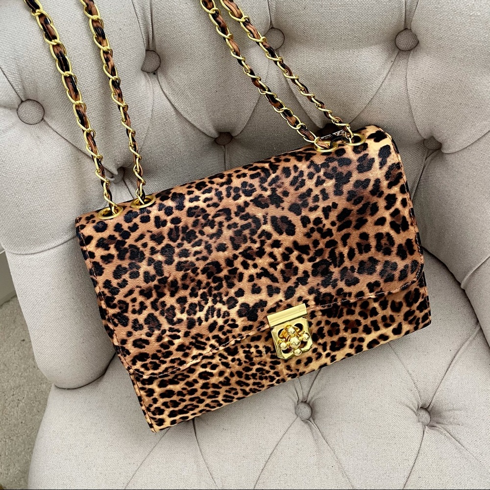 🤎 New Faux leather leopard animal print shoulder crossbody hard case bag